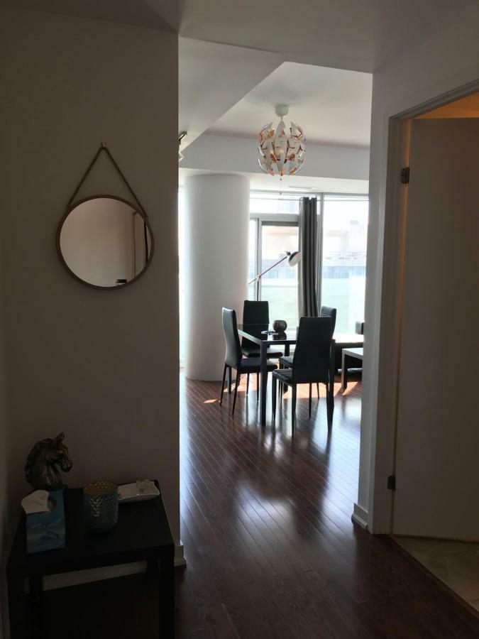 Stylish Condos Toronto Esterno foto